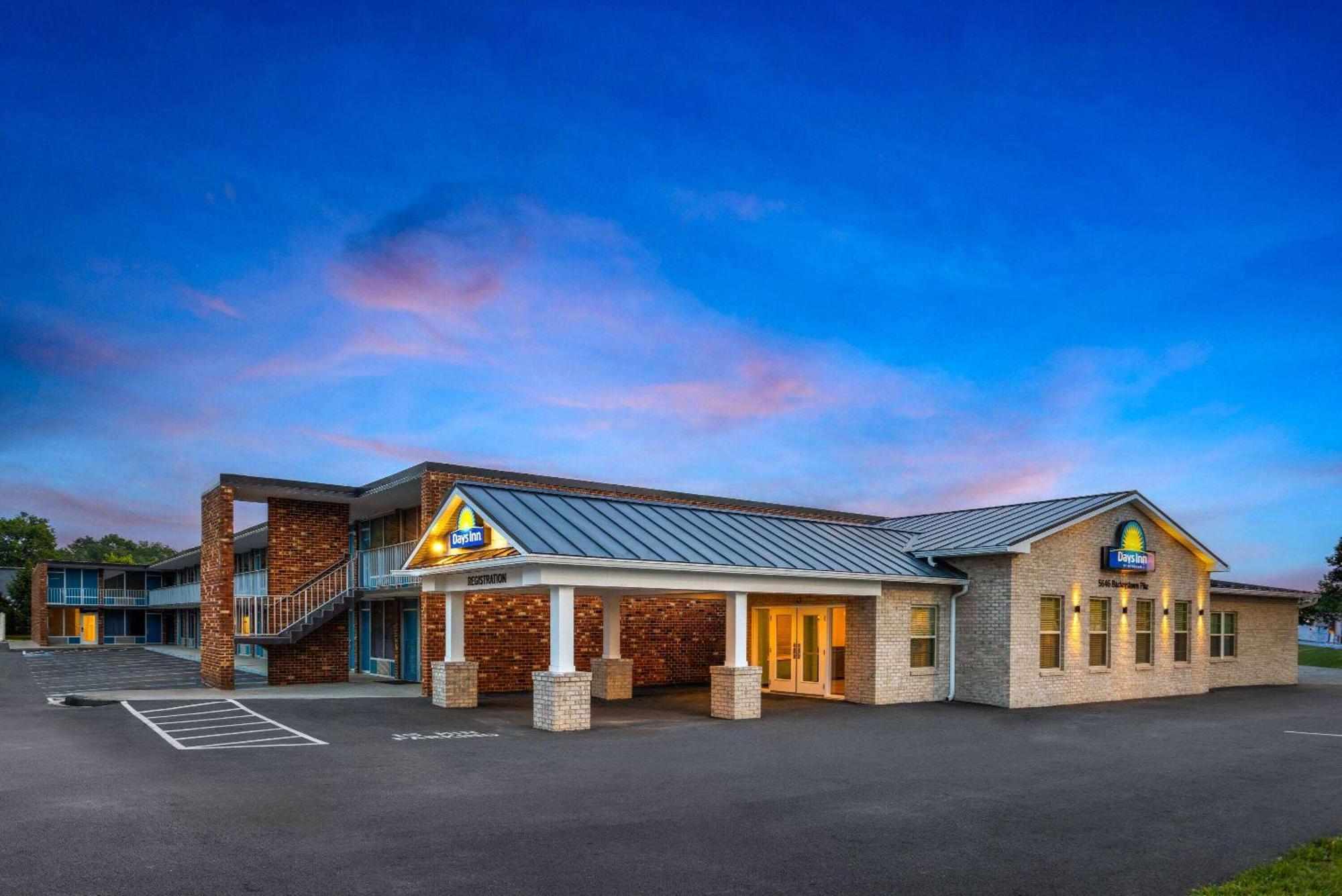 Days Inn Of Frederick By Wyndham Exterior photo